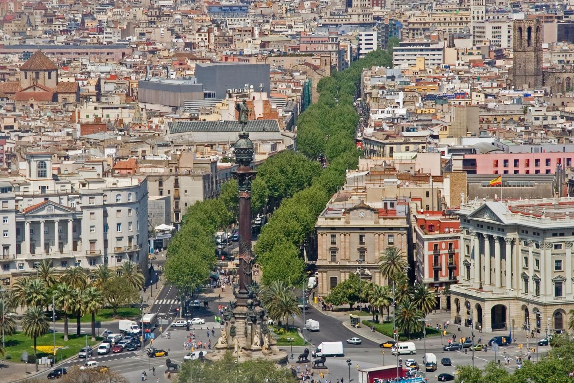 Hotel Habitacion Para Grupos Hasta 8 En Plena Rambla De Cataluna Barcellona Esterno foto